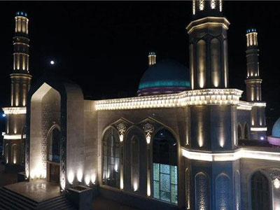 مسجد نور سلطان في كازاخستان